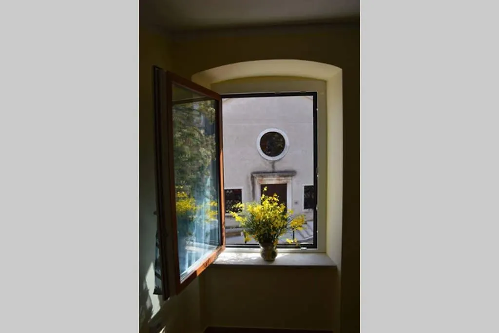 Old Town Apartment Popovic Врсар Хорватия