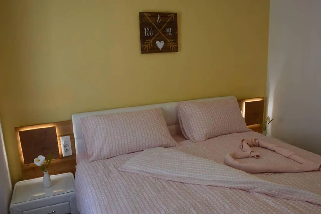 Old Town Apartment Popovic Врсар